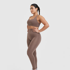 Legging de yoga en gros Leggings pour femmes pour le fitness pantalon de yoga croisé taille en V collants d'entraînement de levage de fesses de sport femme - Product Image 3