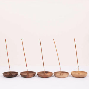 Quemador de Incienso Aromático Redondo de Madera de Mango, 3x3 Pulgadas, Minimalista, Recolector de Cenizas para Incienso en Varilla - Product Image 1