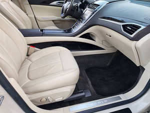 Lincoln MKZ hybride d'occasion 2014, conduite à gauche - Product Image 4