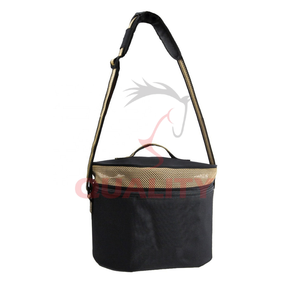 Sac de casque de cheval confortable avec options de transport flexibles zone de broderie personnalisée grand espace de stockage couche intérieure de protection - Product Image 6