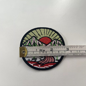 ป้ายปักลายตัวอักษรสำหรับเสื้อผ้าป้ายปักตราสัญลักษณ์แบบแท่งเหล็กสำหรับงานปักชื่อเครื่องแบบนักเรียนติดเสื้อได้ตามต้องการ - Product Image 6