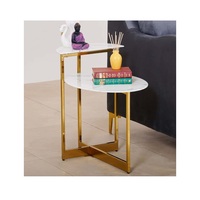 Tables d'appoint géométriques façonnant des intérieurs sereins avec des lignes nettes, des proportions simples, des surfaces pratiques et un équilibre moderne