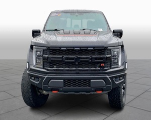 Camioneta Ford F-150 Raptor 4WD Crew Cab de Caja Corta, Usada Recientemente, Modelo 2023 - Product Image 2
