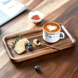 Vente en gros plateau de service rond en bois poli unique et écologique avec support plats et assiettes de mariage élégants - Product Image 6