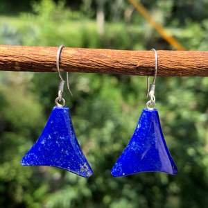 Boucles d'oreilles tendance avec pierre naturelle de lapis-lazuli en acier inoxydable et argent pour mariage ou cadeau - Product Image 4