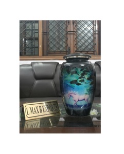 ผู้ส่งของชาวอินเดียโกศโลหะสำหรับผู้ใหญ่สำหรับเก็บขี้เถ้างานศพในโอกาสต่างๆ - Product Image 1