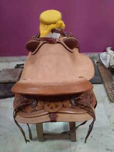 Selle de cheval en cuir Western de qualité supérieure | Super qualité Barrel Racing Trail Pleasure Tack pour les sports occidentaux et l'équitation pour les chevaux - Product Image 5