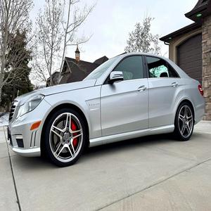 Sedán Mercedes-Benz E63 AMG 2012 Usado, Volante a la Izquierda/Derecha, OFERTA - Product Image 3