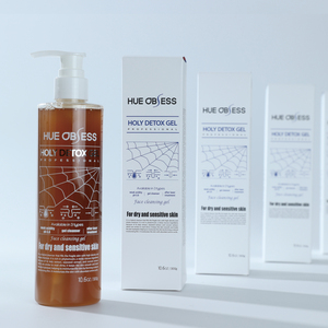 Holy K-BEAUTY Gel Limpiador Facial Suave Detox Herbal Purity con Vitamina B5, Ácido Lactobiónico, Ácido Hialurónico y Ceramida Antienvejecimiento - Product Image 2