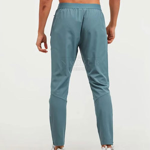 Conjunto de Sudadera con capucha cortavientos para exteriores con conjunto de Sudadera con capucha de material ligero con tela cortavientos y aspecto moderno elegante - Product Image 6