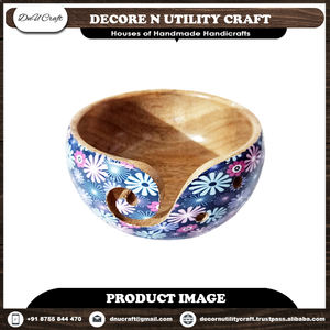 Accessoire de Kit de Crochet de qualité supérieure Bol de fil de bois de Sheesham fabriqué à la main Porte-fil en bois multicolore pour la couture à tricoter - Product Image 5