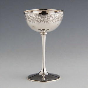 PureVineCup Divine Grace Calice à vin en métal orné Gobelet à finition antique traditionnelle pour les rituels religieux et les autels d'église - Product Image 5