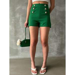 กางเกงขาสั้นผู้หญิงสีเขียวมรกตติดกระดุมขายส่ง Topshow - Product Image 1