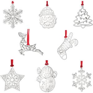 Ornement décoratif de Noël suspendu en métal doré pour la décoration de l'arbre des fêtes et la décoration intérieure. - Product Image 2