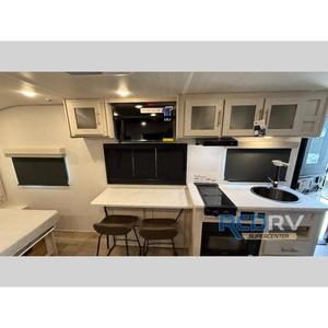 Accesorios Interiores Nuevos para el RV R Pod RP-206 de Forest River 2026 - Product Image 5