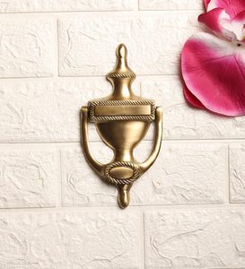 Poignée de porte en laiton antique de designer pour porte principale, décoration d'entrée classique artisanale - Product Image 4