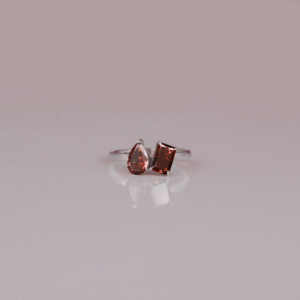 Anillo de diamante cultivado en laboratorio personalizado de lujo dos piedras pera corte radiante 18K oro blanco sólido joyería fina de moda regalo para mujeres IGI - Product Image 1