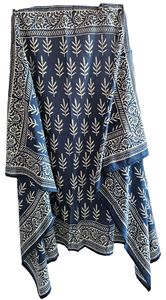 Pareo de Algodón con Estampado Indigo Hecho a Mano para Mujer, 100% Algodón, Cubierta de Playa, Talla 44 x 72 Pulgadas - Product Image 2