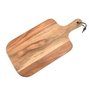 Tabla de cortar de borde vivo natural de madera de acacia de nuevo diseño con mango Bloque de cortar de madera para vegetales - Product Image 1