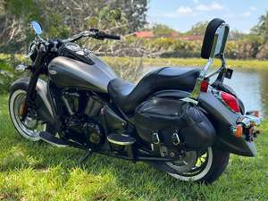 Kawasaki Vulcan 900 Classic 2019 a precio económico - Product Image 2