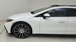 Mercedes-Benz EQS 450 4MATIC 2024 Usado en Buen Estado - Product Image 3