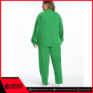 ชุดวอร์มผ้ากำมะหยี่สำหรับผู้หญิงเสื้อผ้าแฟชั่นสะท้อนแสงสำหรับฤดูหนาวผลิตตามสั่งมีไซส์พิเศษ - Product Image 2