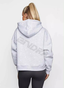 Ensemble de survêtement pour femme en coton biologique avec un design de sweat-shirt doux pour l'entraînement décontracté, les jeux de rue et les vêtements actifs quotidiens - Product Image 3