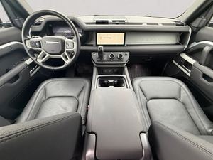 Land Rover Defender 110 P300 S AWD 2024 prêt à être expédié - Product Image 2