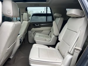 GM_C Yukon Denali V8 6.2L RWD d'occasion propre 2021 - Product Image 6