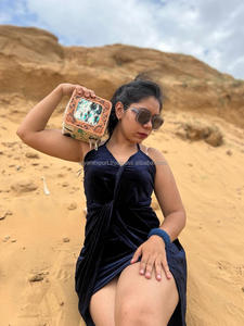 Nouveau fait à la main Western élégant outillé métallique cheveux sur cuir de vachette boîte à bijoux mignon voyage bijoux essentiel minimal stockage - Product Image 2