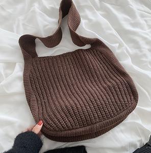 2024新品牌设计钩针手提包时尚女式红色旅行购物袋女式针织手提袋 - Product Image 4