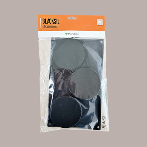Molde de Silicona Negro en Forma de Disco de 10 cm de Diámetro y 2 cm de Altura para Platos y Moldes de una Sola Porción, Recetas Dulces y Saladas - Product Image 4