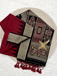 ผ้าส่าหรีทอผ้าใยไหมทัสซูร์แบบกึ่งบริสุทธิ์พร้อมขอบทอสัดัดแฟชั่นสไตล์ใหม่ - Product Image 2