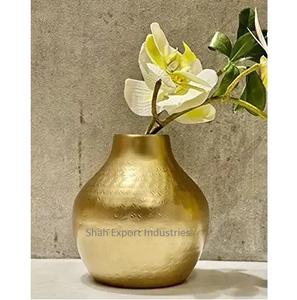 Maceta de Metal martillado chapada en oro brillante para banquete de boda decoración de Hotel floreros de Metal artesanías - Product Image 5