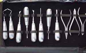 Kits de chirurgie avancée de 61 pièces Kit d'instruments d'extraction chirurgicale dentaire orale manuelle avec extraforceps - Product Image 2