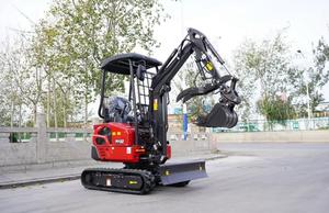 ENVÍO GRATUITO, Miniexcavadora de Orugas de 2.5 Toneladas, Nueva, con Certificación EPA y CE, Motor Kubota D1105 de 35 hp, ROPS Abierto, Pulgar Hidráulico - Product Image 3