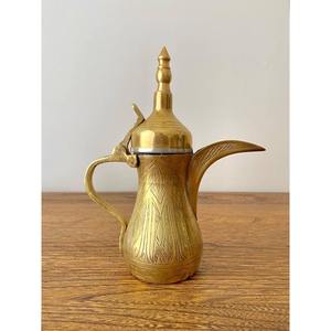 กาต้มกาแฟแบบอาหรับทำจากทองเหลือง ดีไซน์หรูหราทันสมัย เป็นมิตรกับสิ่งแวดล้อม เหมาะสำหรับใช้ในบ้านและโรงแรม - Product Image 5