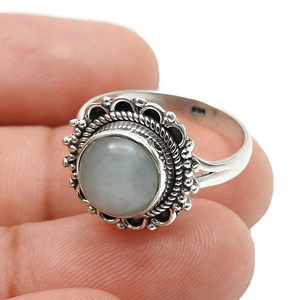 Aspecto elegante 925 Plata de ley Aguamarina natural Piedra preciosa Forma redonda Anillo elegante Marzo Piedra natal Joyería Proveedor al por mayor - Product Image 2