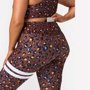 Mallas Capri de poliéster reciclado ecológicas para mujer, mallas de Yoga para Fitness, ropa deportiva con estampado de sublimación de estilo informal - Product Image 5