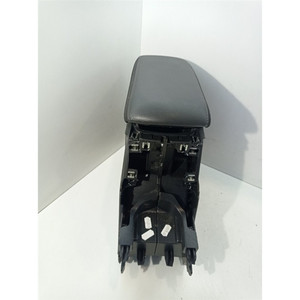 Tunnel Centrale PEUGEOT 2008 Serie 98247894ZD DV5RC/YHZ (19>) - Product Image 1