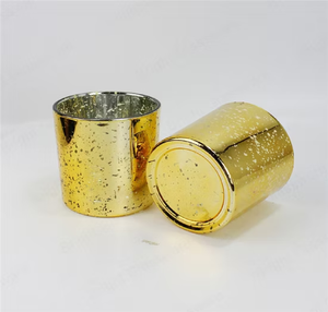 Bougies en métal décoratives cylindriques uniques en or au mercure Directement du grossiste indien Métaux Pots à bougie en cuivre et en laiton - Product Image 1