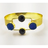 Pulseras de Moda de Latón Soumya Creation, Chapadas en Oro, con Ónix Negro, Gema Durzy, Diseño Geométrico Elegante Unisex, Estilo Rajasthan