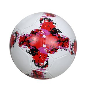 Vente en gros Nouveau style de ballon de football officiel imprimé sur mesure Différents types de cuir PU laminé PVC pour l'entraînement - Product Image 4