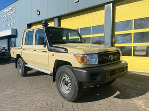 LandCruiser GRJ79 2020 con Volante a la Izquierda, Modelo 2020, Pick-Up - Product Image 5