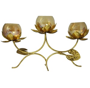 Handmade Modern Eco-Friendly Lightweight Metal Flower Tabletop Decor for Home Hotel & Office Use Tabletop Decor Show Piece - Product Image 1