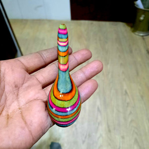 Ustensile moderne vintage en bois fabriqué à la main en bois naturel Cuillère à mélanger Vaisselle de table Design coloré - Product Image 4