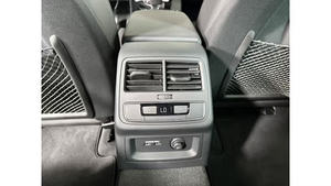 Audi A4 S line Premium 45 TFSI quattro 2025, Seminuevo - Product Image 4