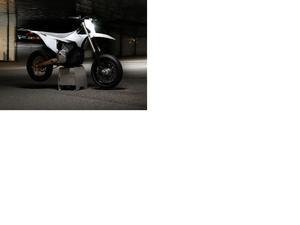 Nouvelle Moto Électrique Supermotard BRAND 2026 FIRST STARK-VARG SM à Vendre - Product Image 3