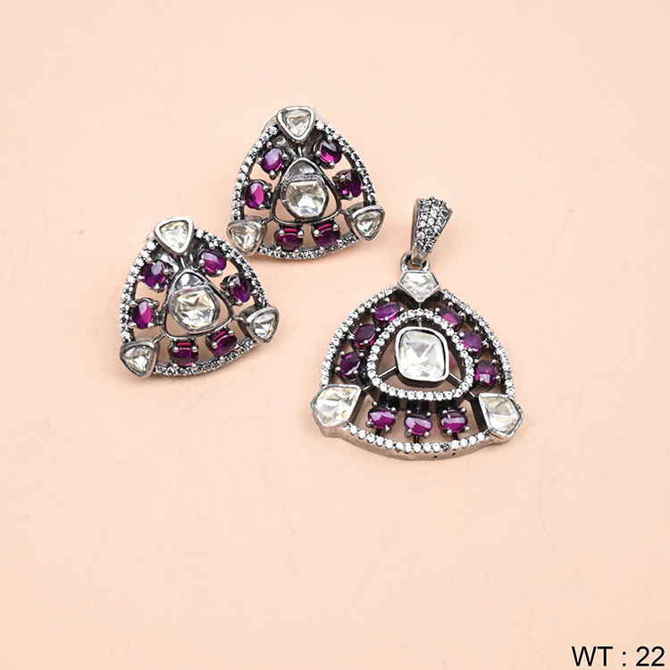 Antique/Oxidised Polished