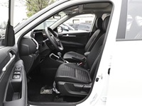 2024 pour KIA Sonet petit SUV 1.5L essence automatique cuir foncé intérieur AWD caméra arrière Euro VI norme d'émission gaz/essence